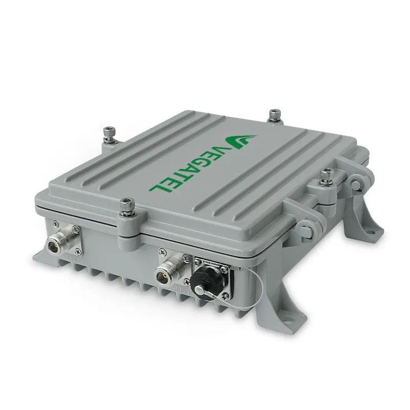 Репитер Vegatel AV2-900E (для транспорта), 2G/GSM/EGSM, усиление 70 дБ 
